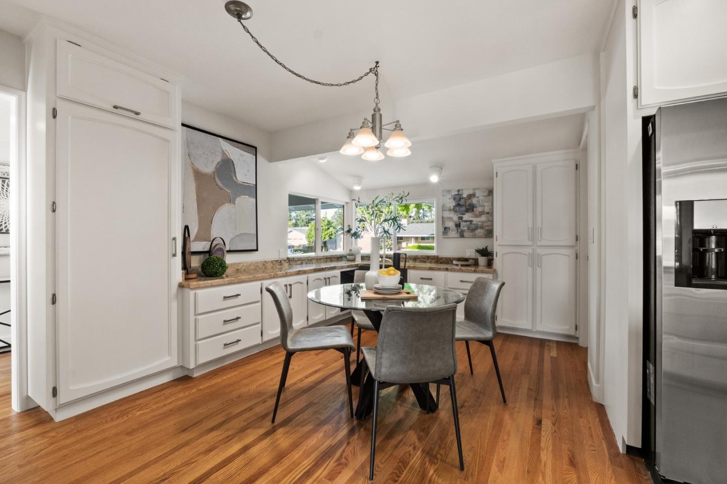 Detail Gallery Image 14 of 54 For 1193 Kelsey Dr, Sunnyvale,  CA 94087 - 3 Beds | 2 Baths