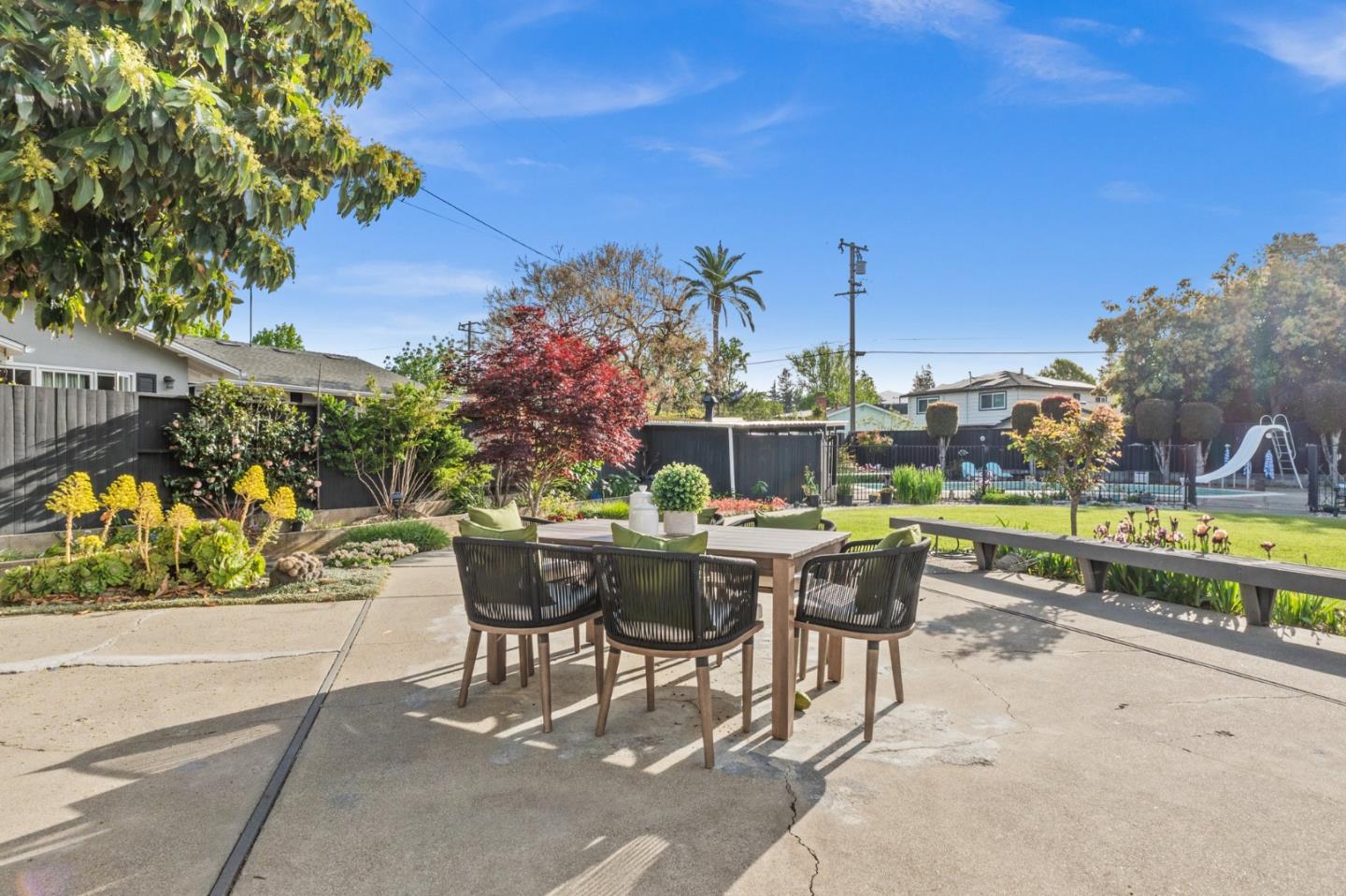 Detail Gallery Image 27 of 54 For 1193 Kelsey Dr, Sunnyvale,  CA 94087 - 3 Beds | 2 Baths