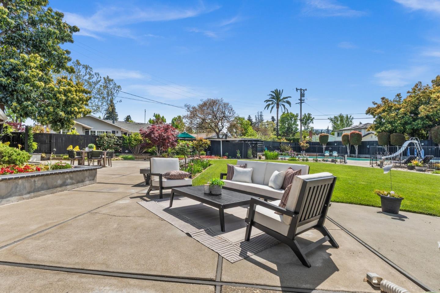 Detail Gallery Image 28 of 54 For 1193 Kelsey Dr, Sunnyvale,  CA 94087 - 3 Beds | 2 Baths