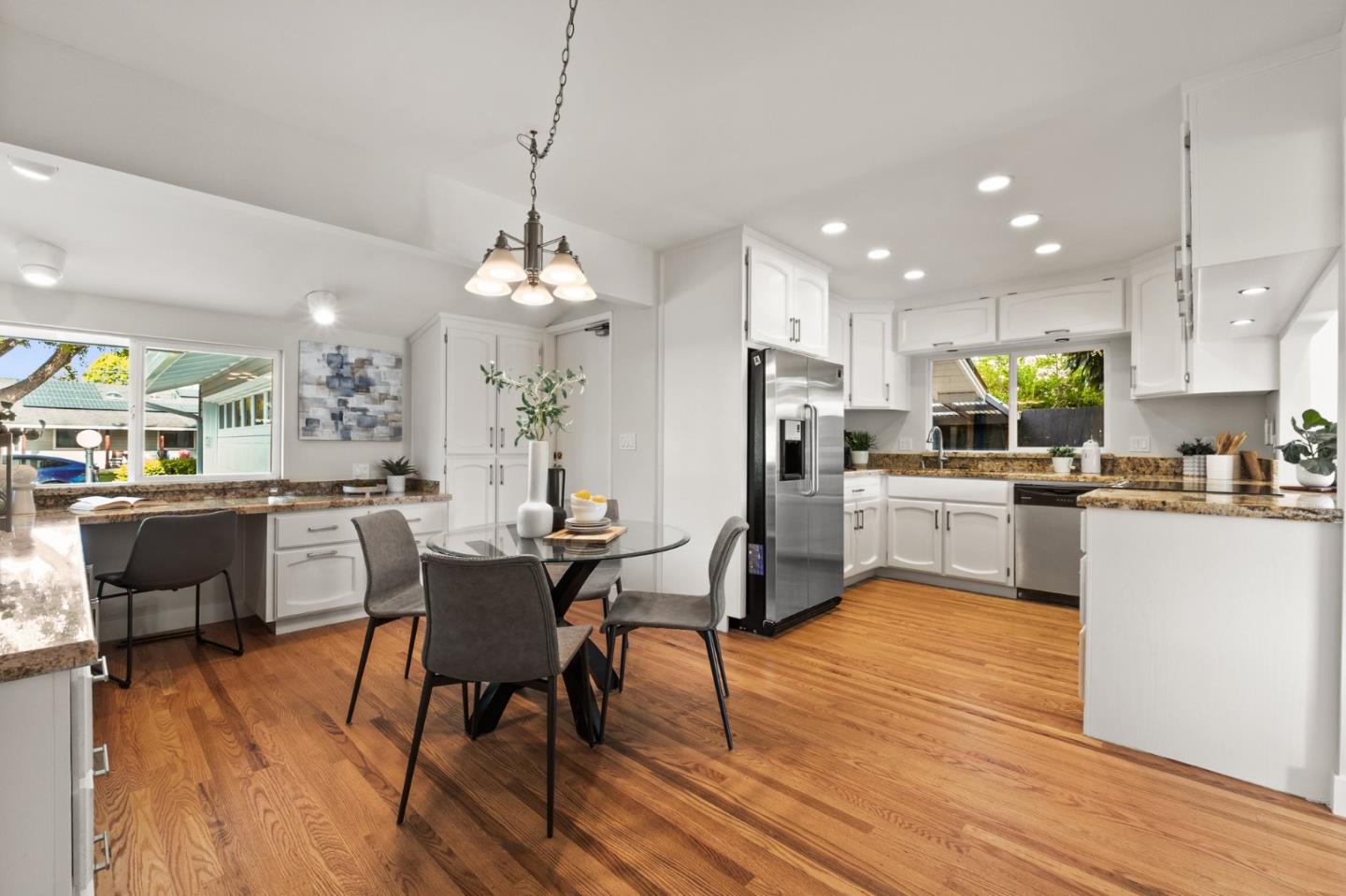 Detail Gallery Image 9 of 54 For 1193 Kelsey Dr, Sunnyvale,  CA 94087 - 3 Beds | 2 Baths