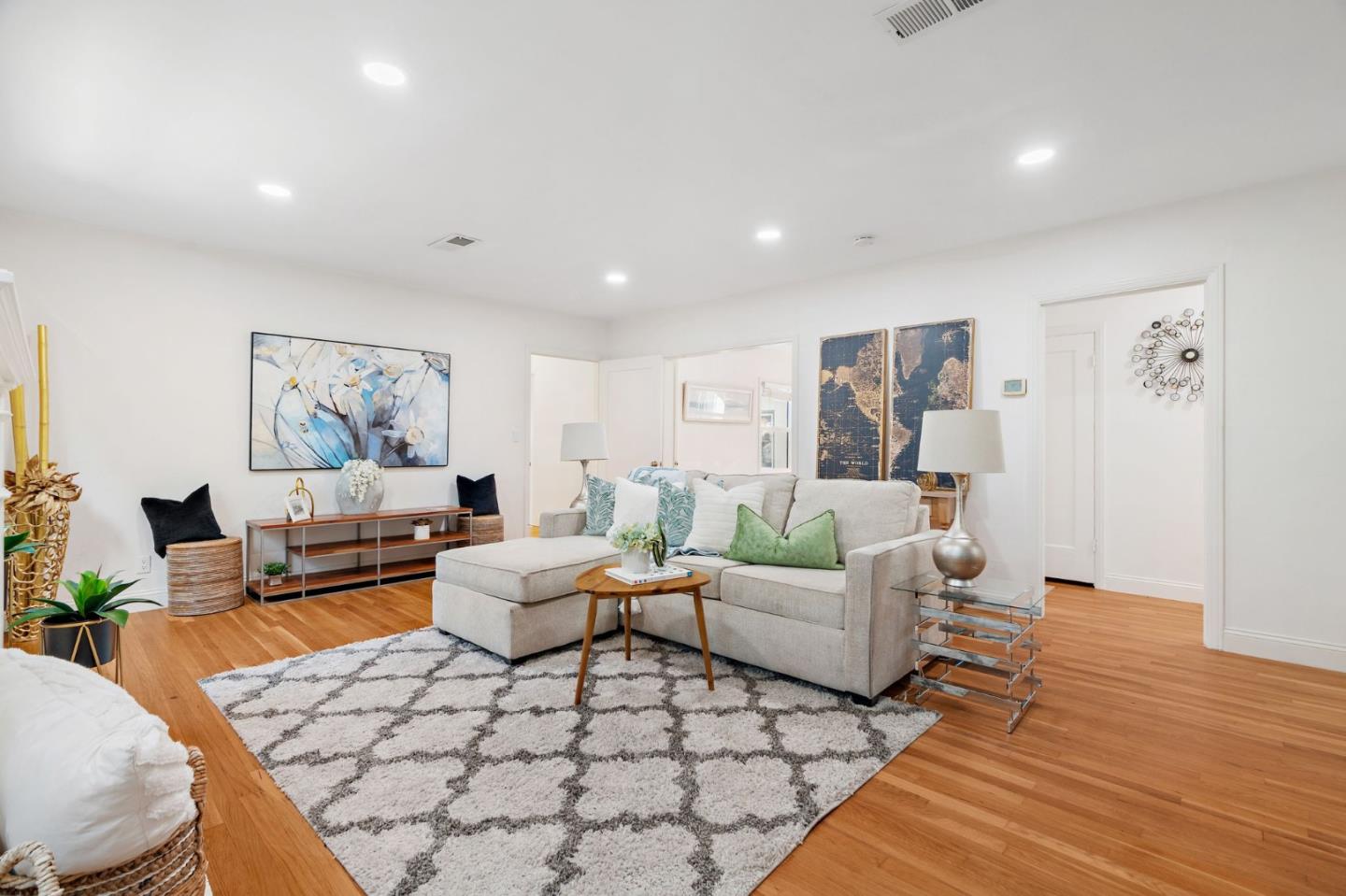 Detail Gallery Image 14 of 47 For 1071 Merle Ave, San Jose,  CA 95125 - 4 Beds | 2 Baths