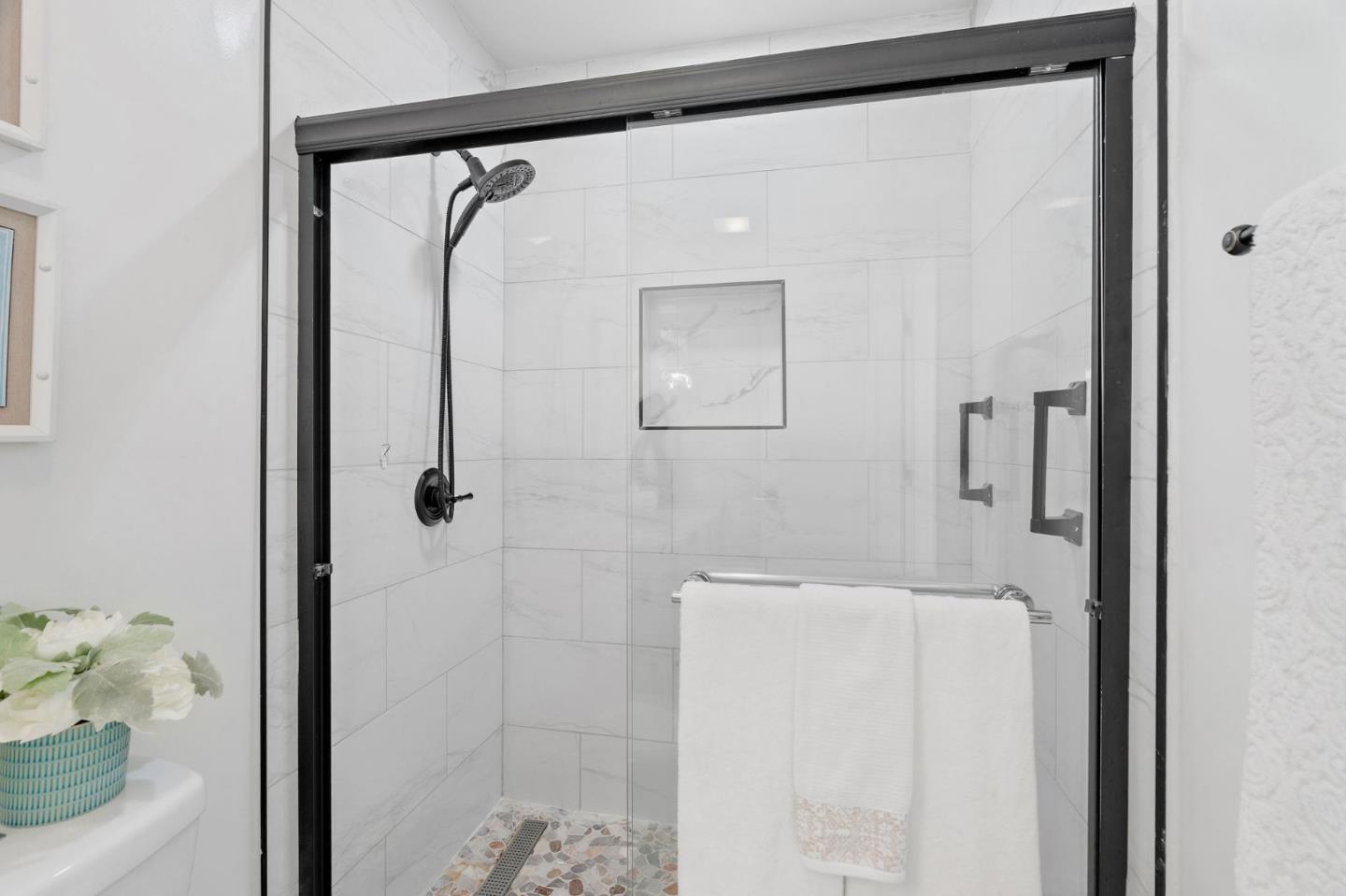 Detail Gallery Image 34 of 47 For 1071 Merle Ave, San Jose,  CA 95125 - 4 Beds | 2 Baths