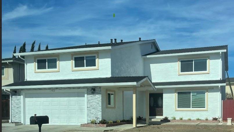 Detail Gallery Image 2 of 51 For 1982 Ensign Way, San Jose,  CA 95133 - 4 Beds | 2/1 Baths