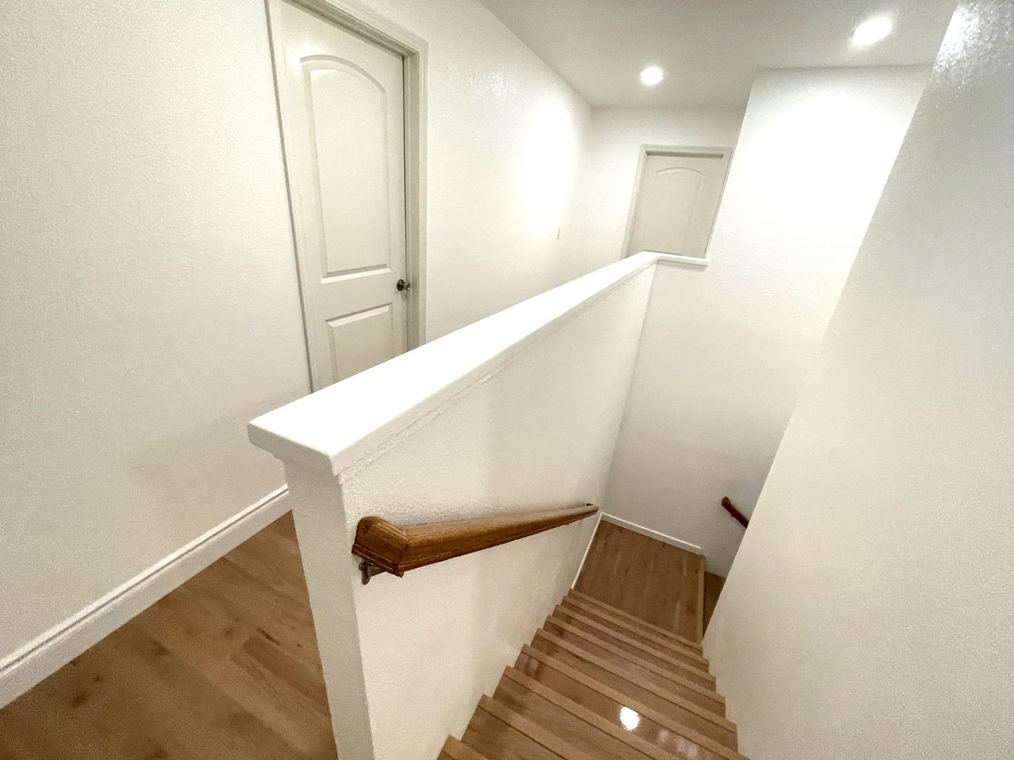 Detail Gallery Image 36 of 51 For 1982 Ensign Way, San Jose,  CA 95133 - 4 Beds | 2/1 Baths