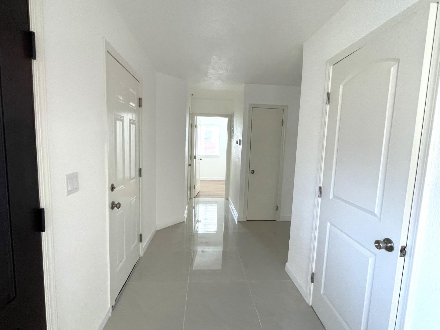 Detail Gallery Image 4 of 51 For 1982 Ensign Way, San Jose,  CA 95133 - 4 Beds | 2/1 Baths