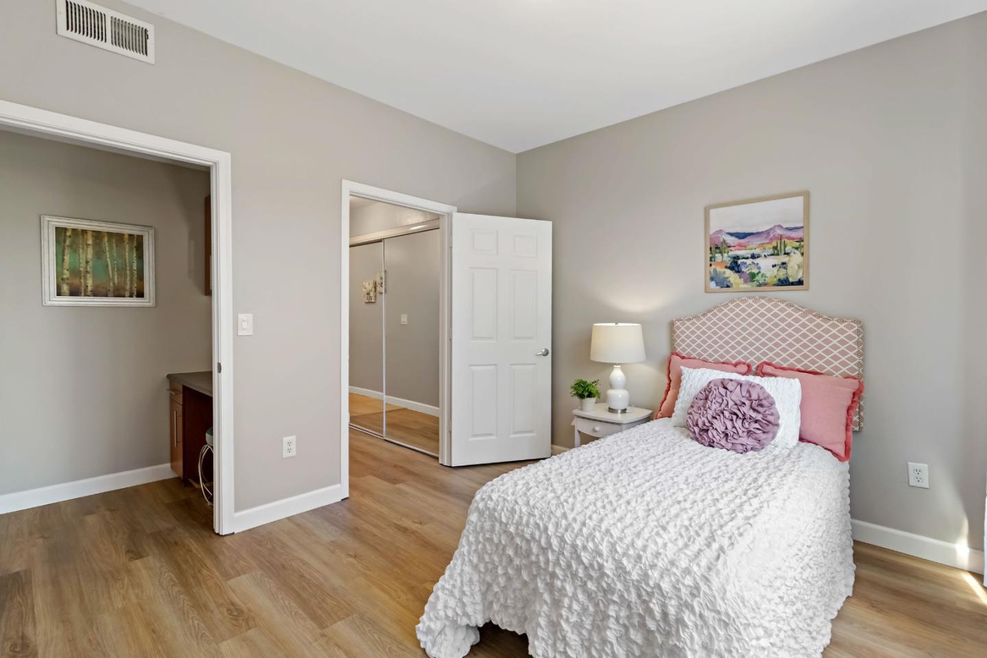 Detail Gallery Image 15 of 32 For 1060 S 3rd St #115,  San Jose,  CA 95112 - 2 Beds | 2 Baths