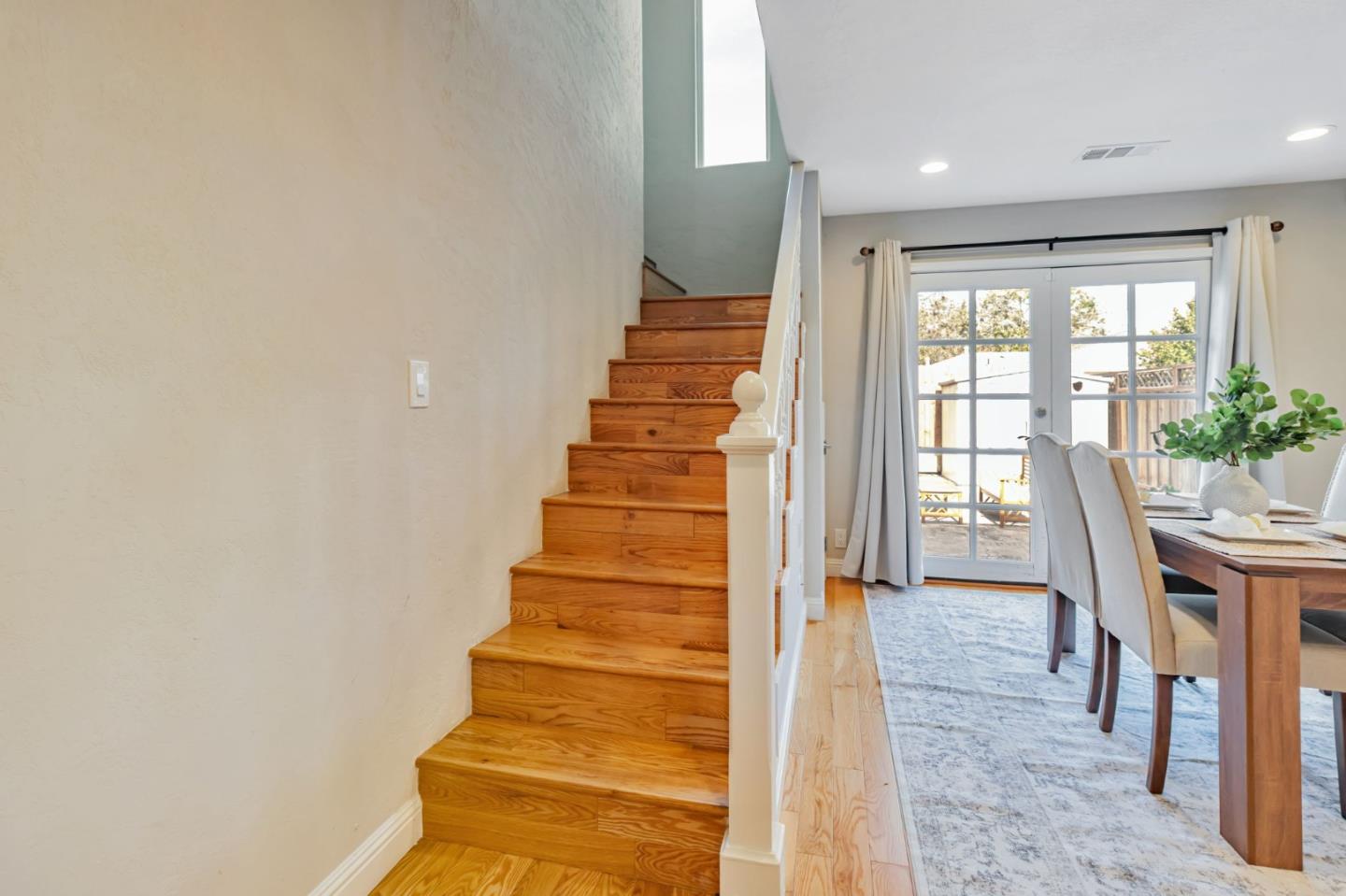 Detail Gallery Image 12 of 35 For 840 Corlista Dr, San Jose,  CA 95128 - 3 Beds | 2/1 Baths