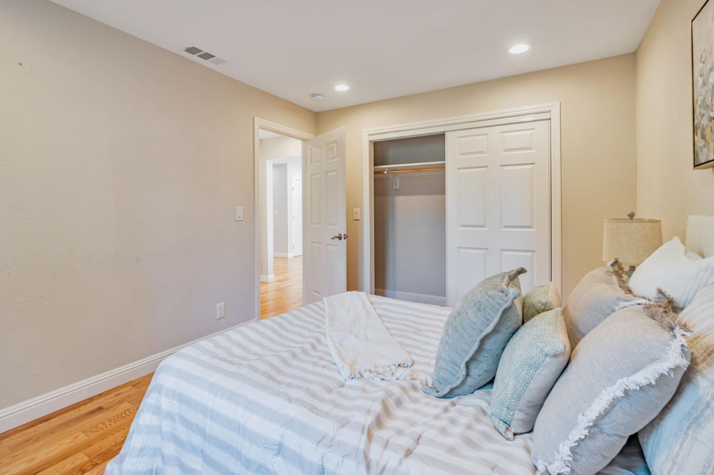 Detail Gallery Image 21 of 35 For 840 Corlista Dr, San Jose,  CA 95128 - 3 Beds | 2/1 Baths