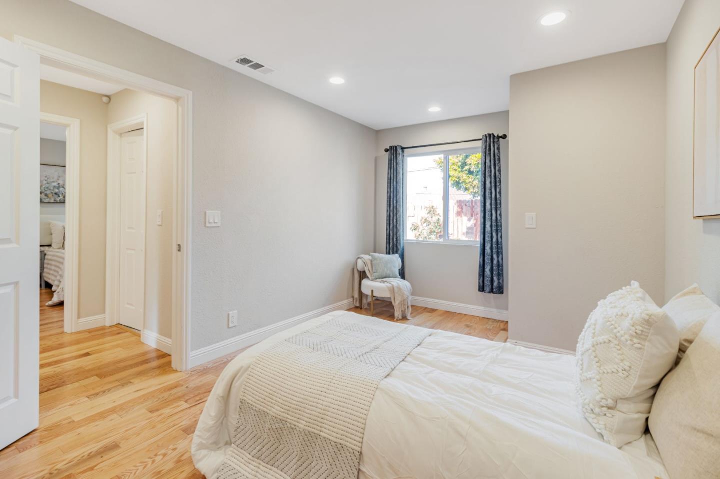 Detail Gallery Image 22 of 35 For 840 Corlista Dr, San Jose,  CA 95128 - 3 Beds | 2/1 Baths