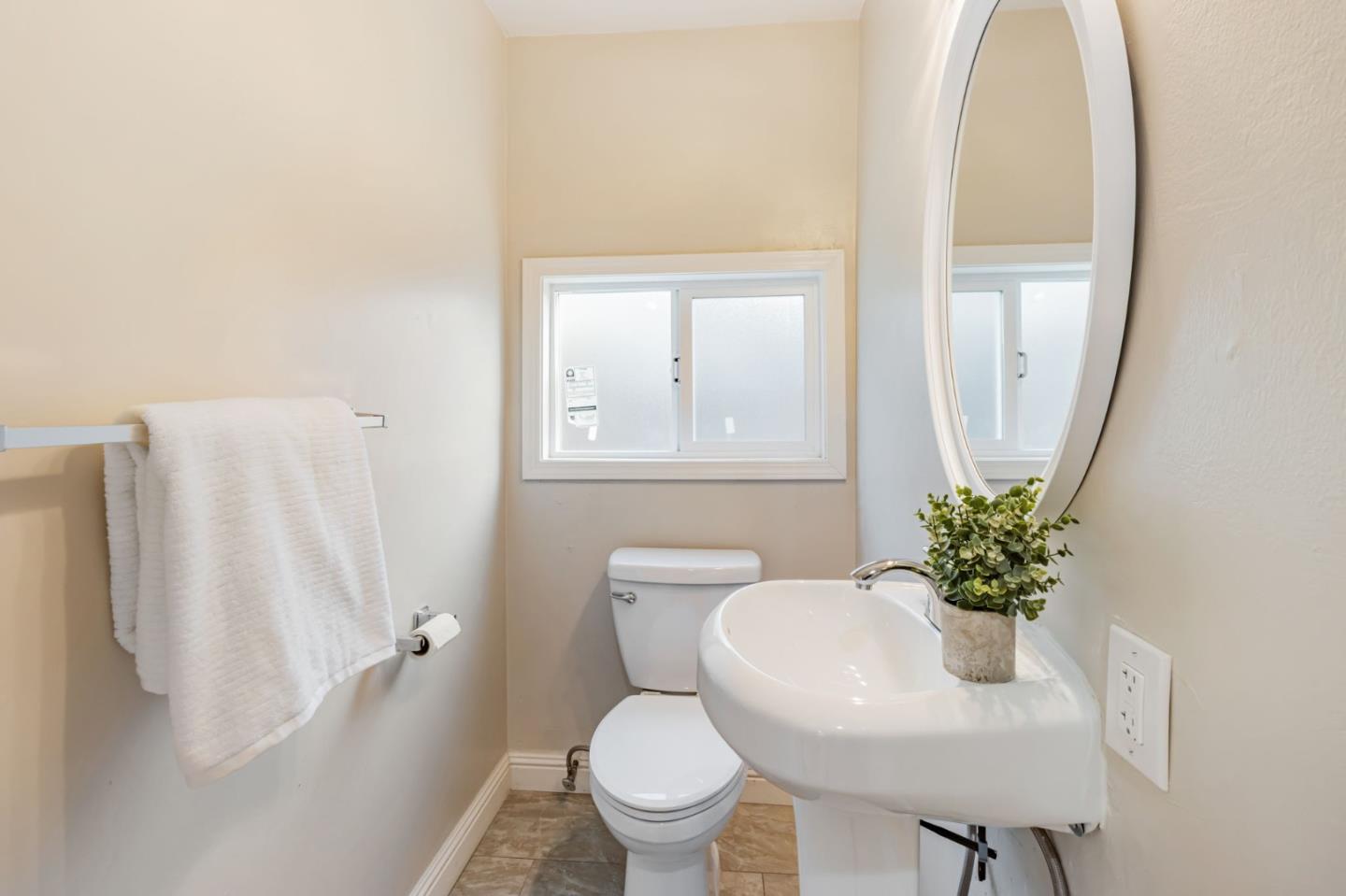 Detail Gallery Image 26 of 35 For 840 Corlista Dr, San Jose,  CA 95128 - 3 Beds | 2/1 Baths