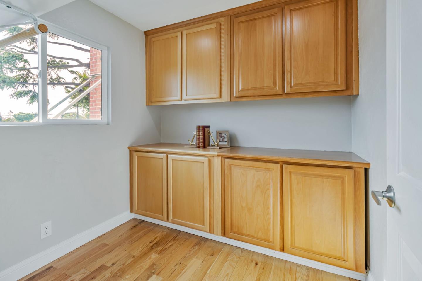 Detail Gallery Image 27 of 35 For 840 Corlista Dr, San Jose,  CA 95128 - 3 Beds | 2/1 Baths