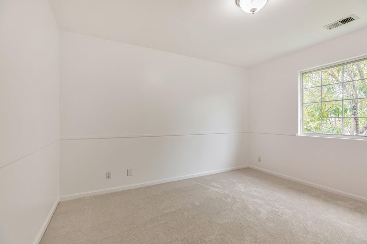 Detail Gallery Image 24 of 56 For 535 E Central Ave, Morgan Hill,  CA 95037 - 4 Beds | 2/1 Baths