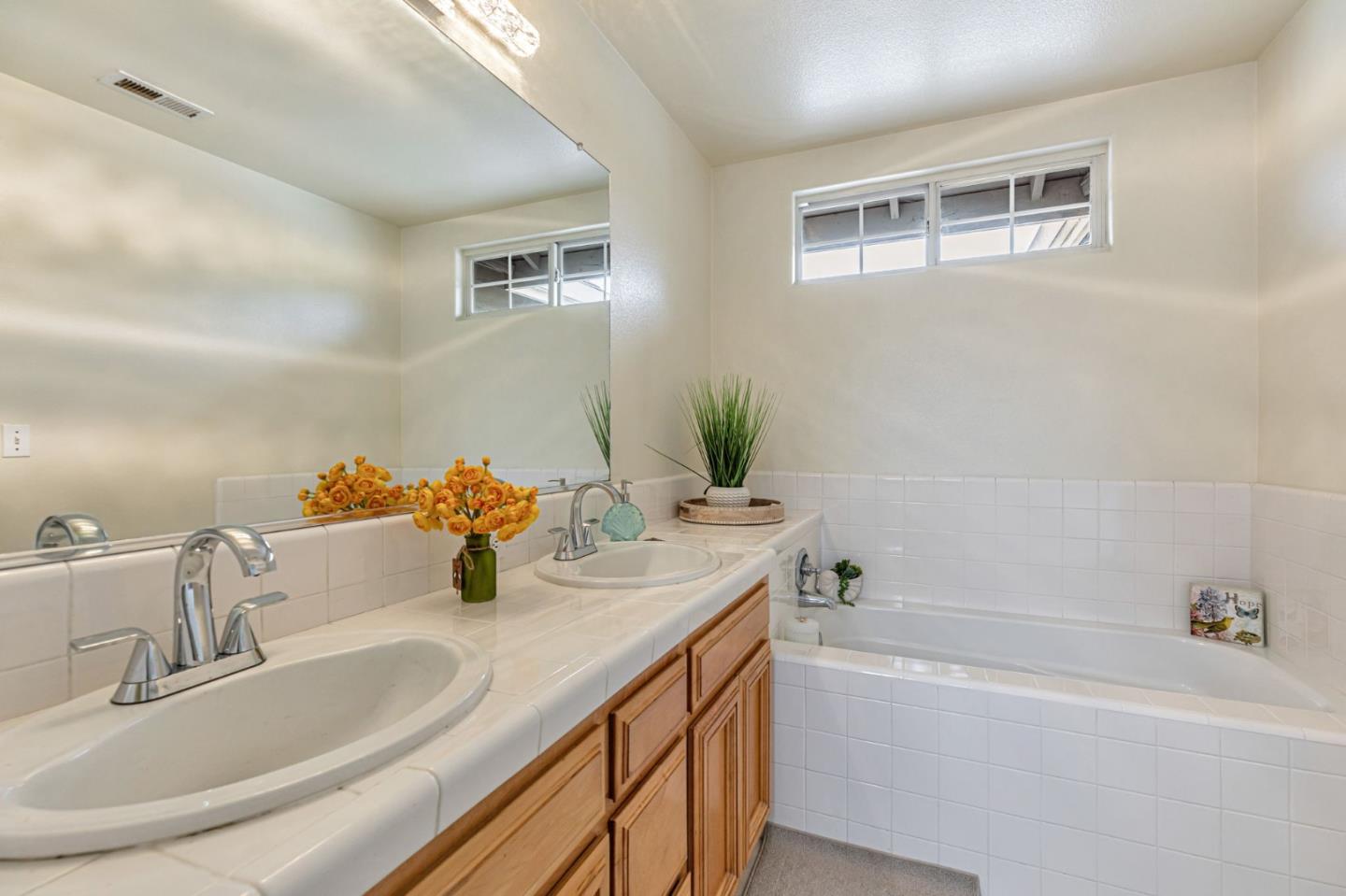 Detail Gallery Image 38 of 56 For 535 E Central Ave, Morgan Hill,  CA 95037 - 4 Beds | 2/1 Baths