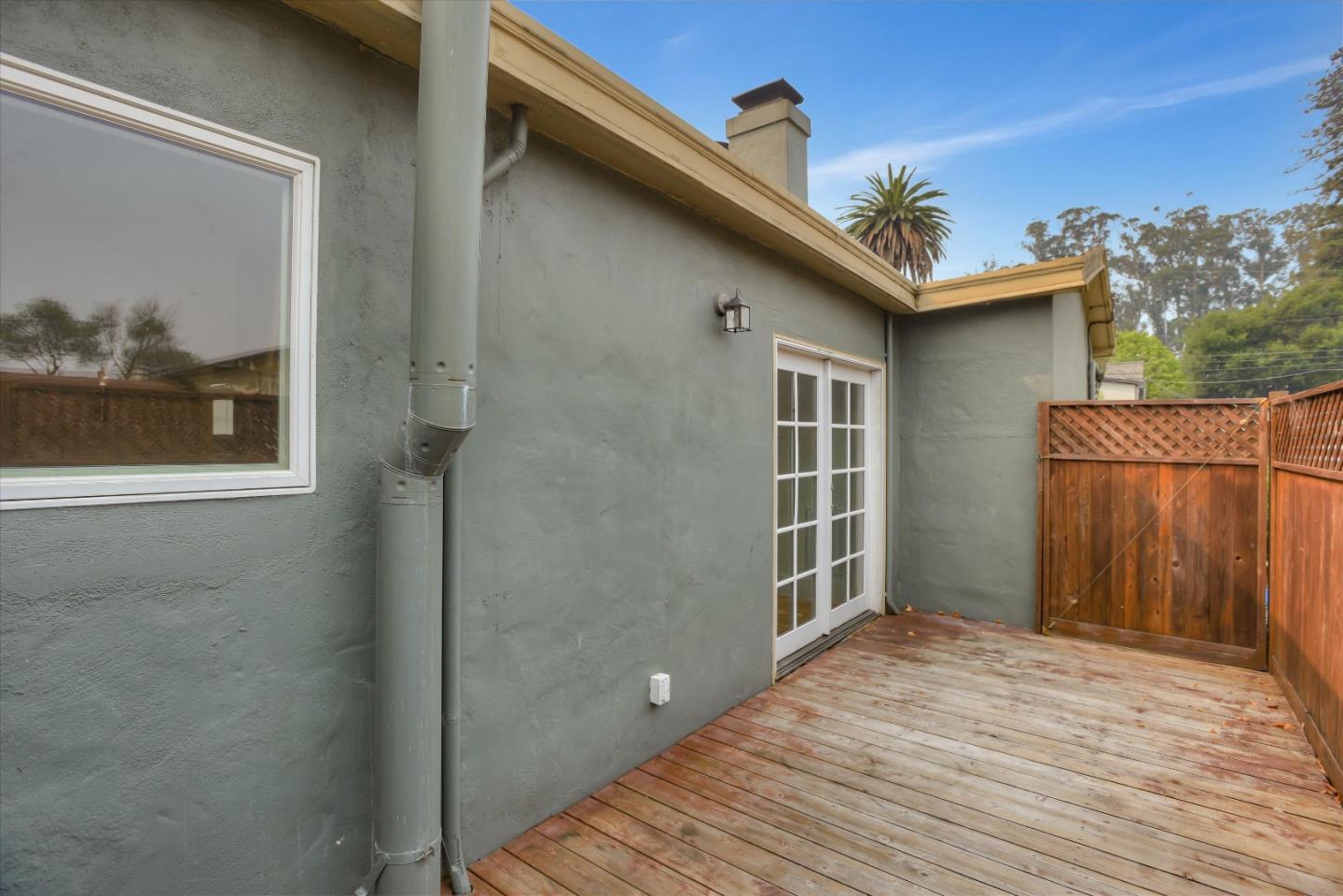 Detail Gallery Image 23 of 30 For 722 Linden Ave, Burlingame,  CA 94010 - – Beds | – Baths