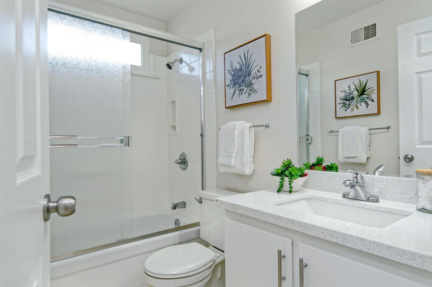 Detail Gallery Image 24 of 39 For 5047 Severance Dr, San Jose,  CA 95136 - 3 Beds | 2 Baths