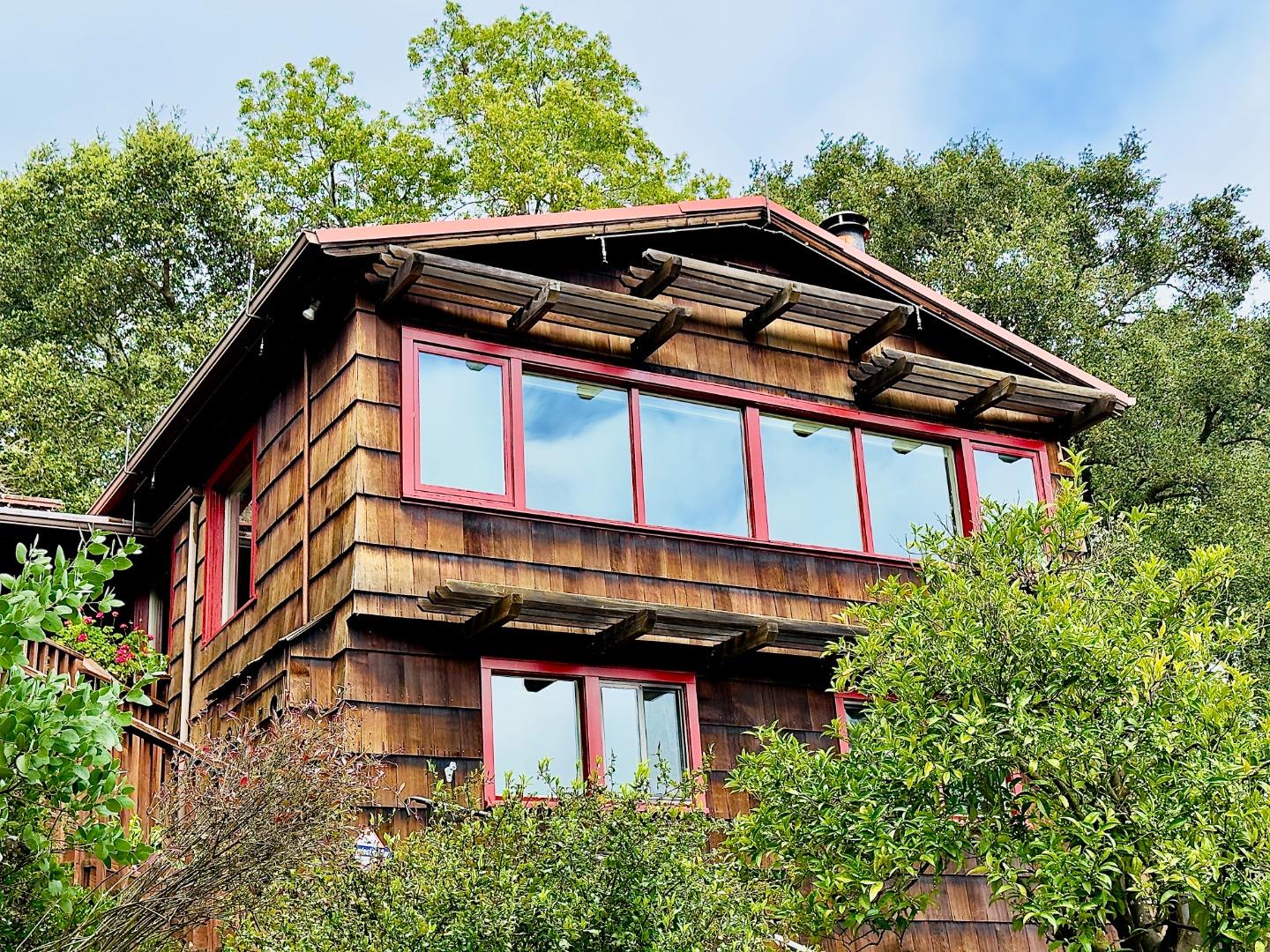 Detail Gallery Image 1 of 29 For 108 Santa Maria Ave, Portola Valley,  CA 94028 - 3 Beds | 2 Baths