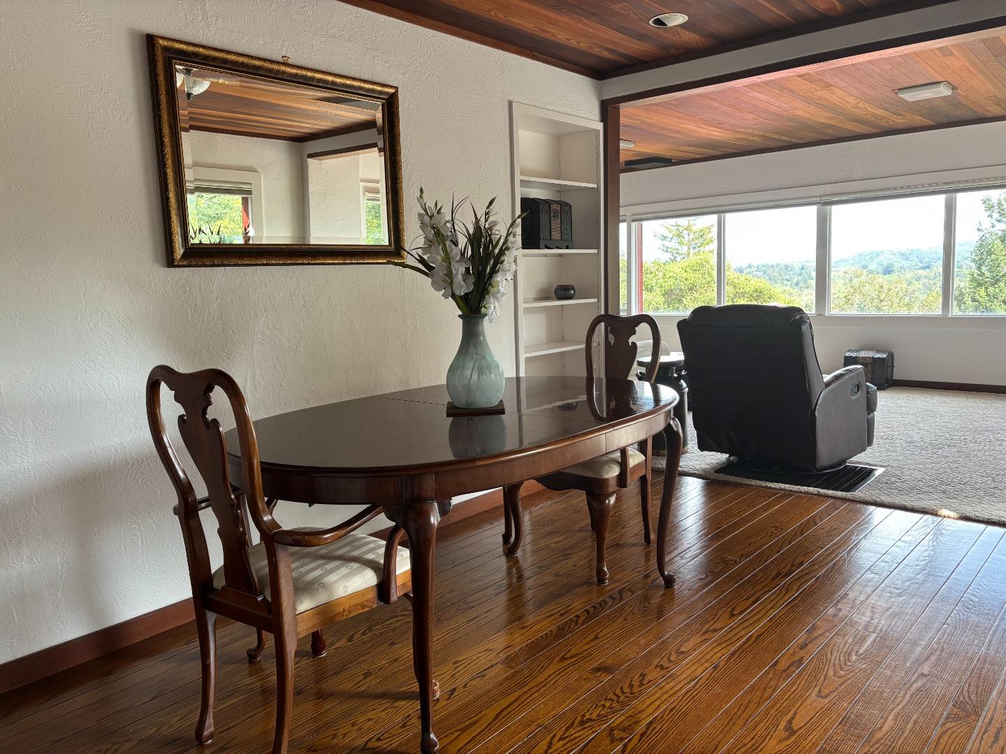Detail Gallery Image 5 of 29 For 108 Santa Maria Ave, Portola Valley,  CA 94028 - 3 Beds | 2 Baths