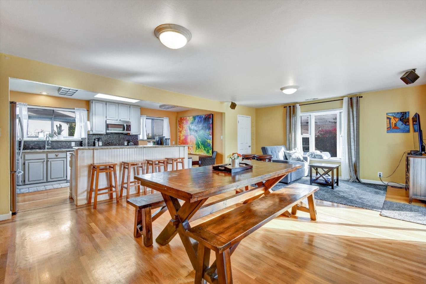 Detail Gallery Image 19 of 84 For 847 Arguello Blvd, Pacifica,  CA 94044 - 4 Beds | 2 Baths