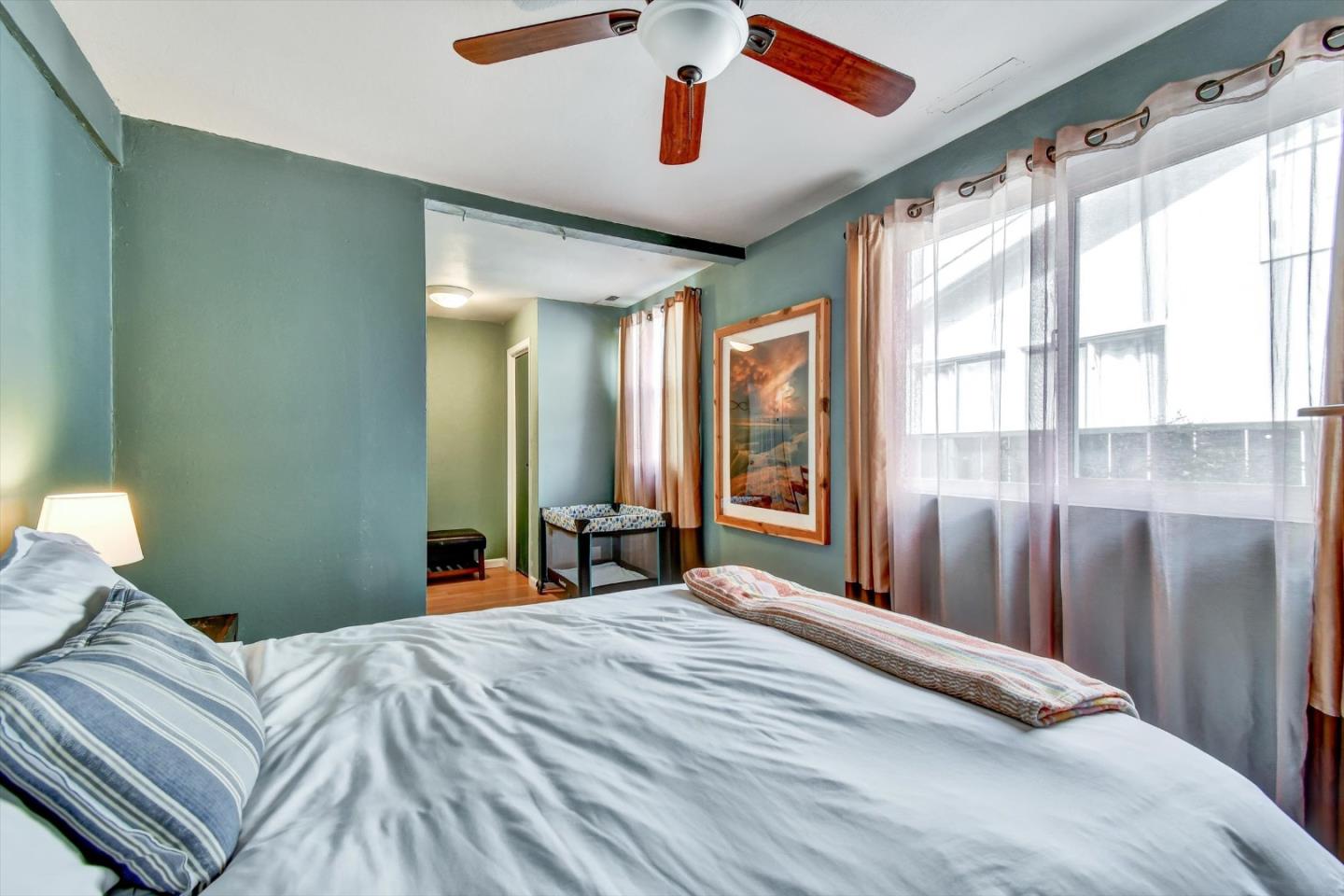 Detail Gallery Image 38 of 84 For 847 Arguello Blvd, Pacifica,  CA 94044 - 4 Beds | 2 Baths