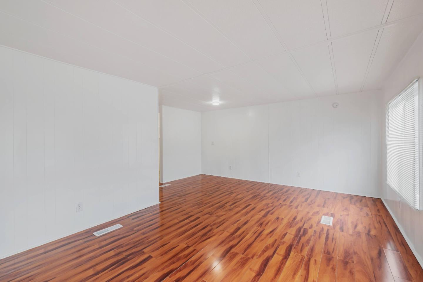 Detail Gallery Image 11 of 31 For 18035 Soledad Canyon Rd #38,  Canyon Country,  CA 91387 - 2 Beds | 2 Baths