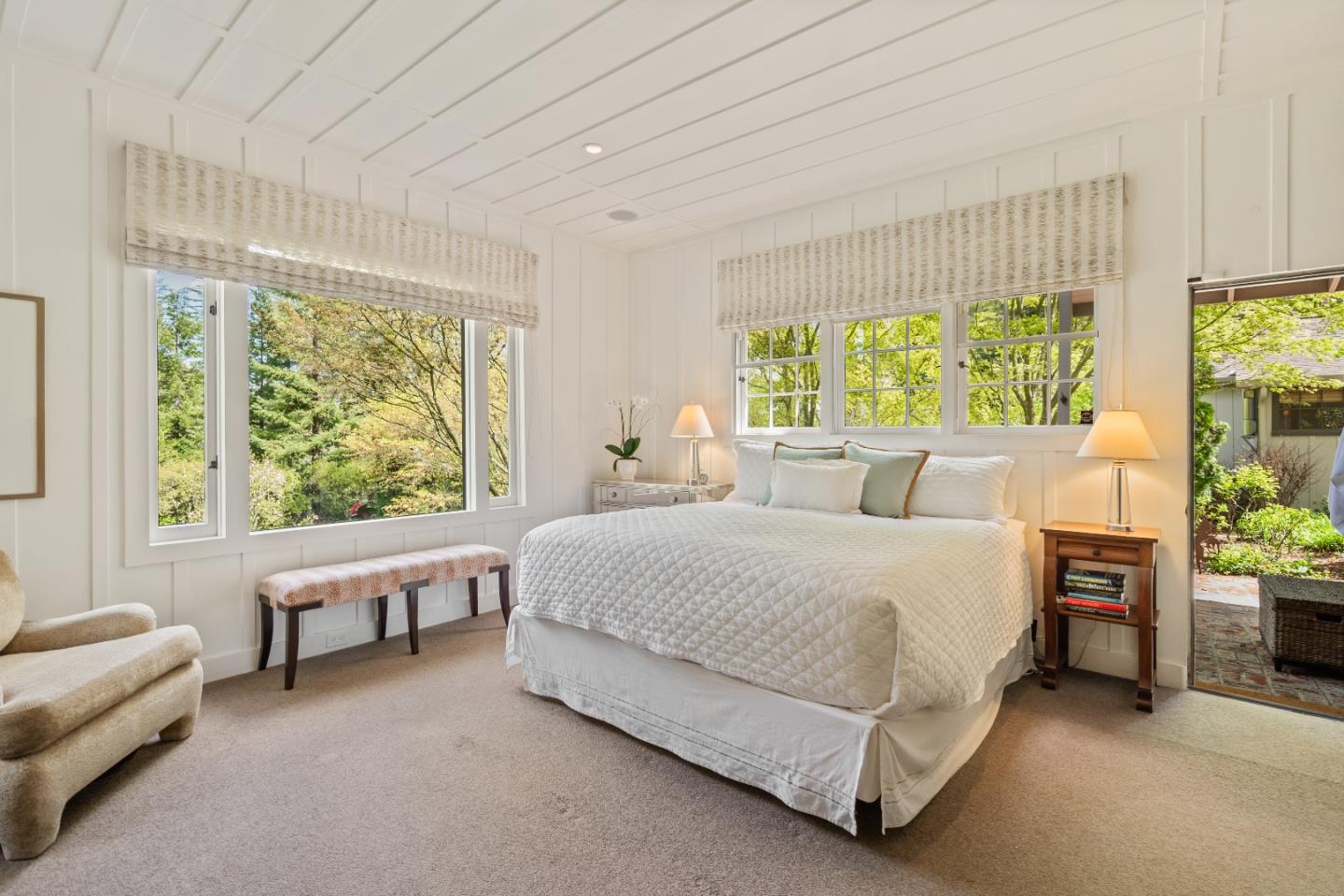Detail Gallery Image 12 of 31 For 1477 Portola Rd, Woodside,  CA 94062 - 4 Beds | 4 Baths