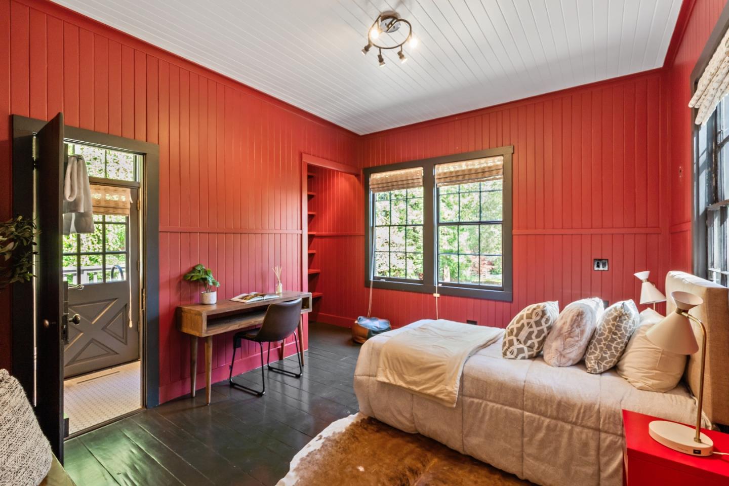 Detail Gallery Image 17 of 31 For 1477 Portola Rd, Woodside,  CA 94062 - 4 Beds | 4 Baths