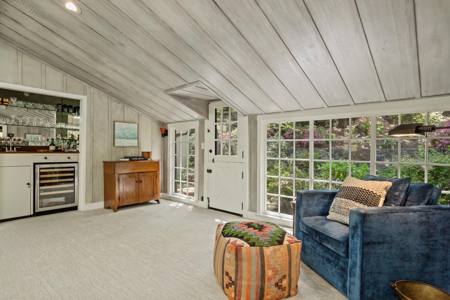Detail Gallery Image 5 of 31 For 1477 Portola Rd, Woodside,  CA 94062 - 4 Beds | 4 Baths