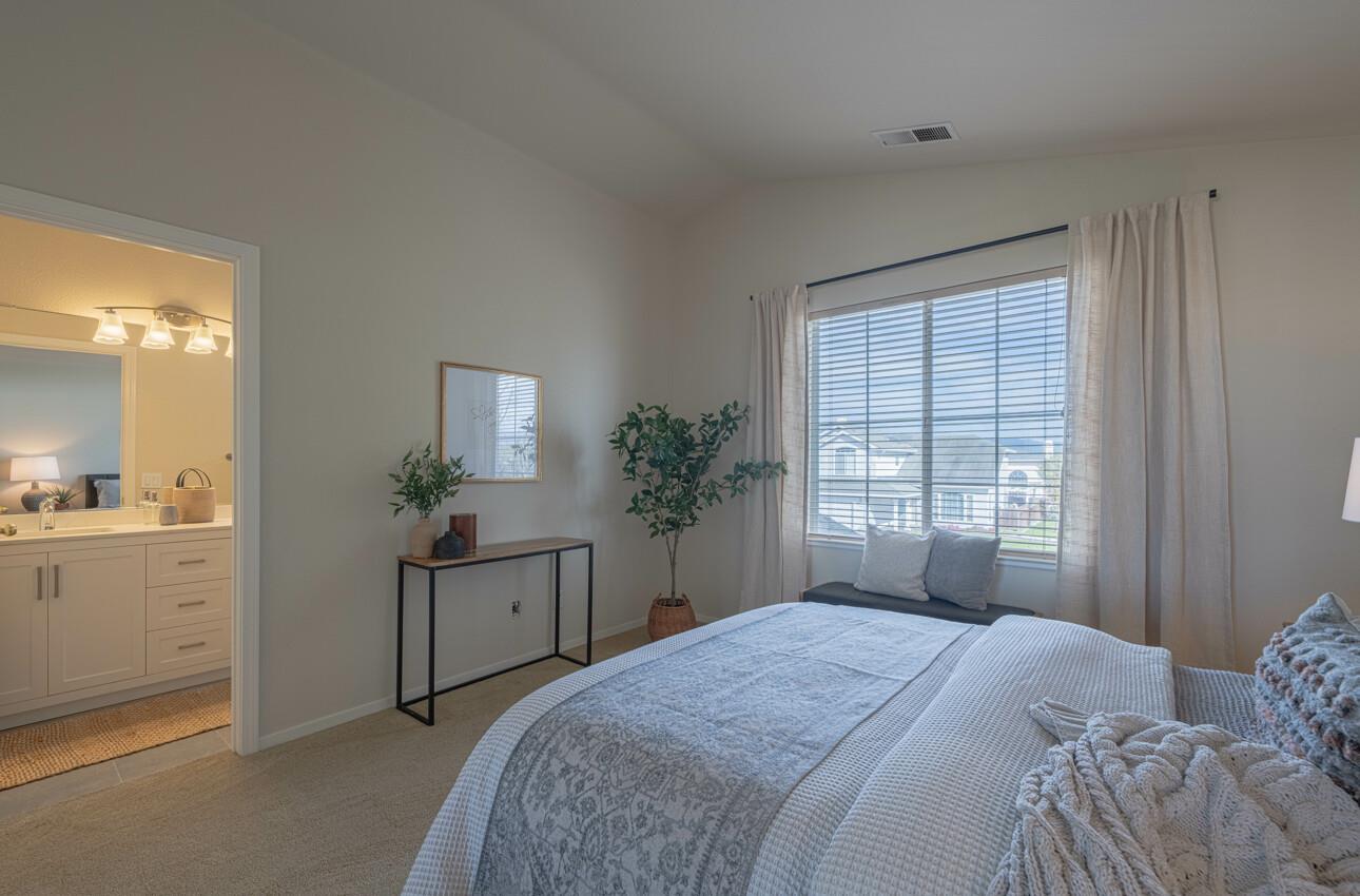 Detail Gallery Image 21 of 31 For 1641 Beacon Hill Dr, Salinas,  CA 93906 - 3 Beds | 2/1 Baths