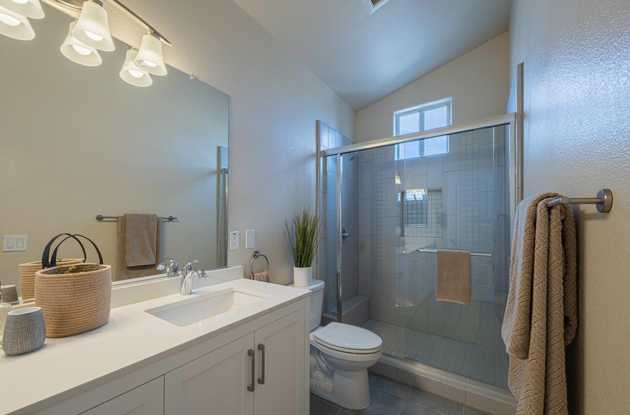 Detail Gallery Image 23 of 31 For 1641 Beacon Hill Dr, Salinas,  CA 93906 - 3 Beds | 2/1 Baths