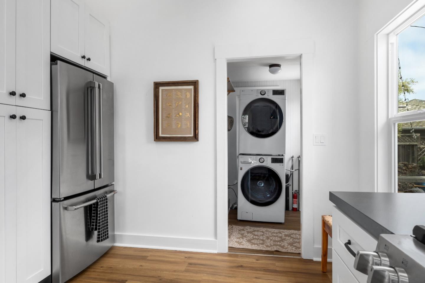 Detail Gallery Image 15 of 43 For 900 35th Ave, Santa Cruz,  CA 95062 - 3 Beds | 1/1 Baths