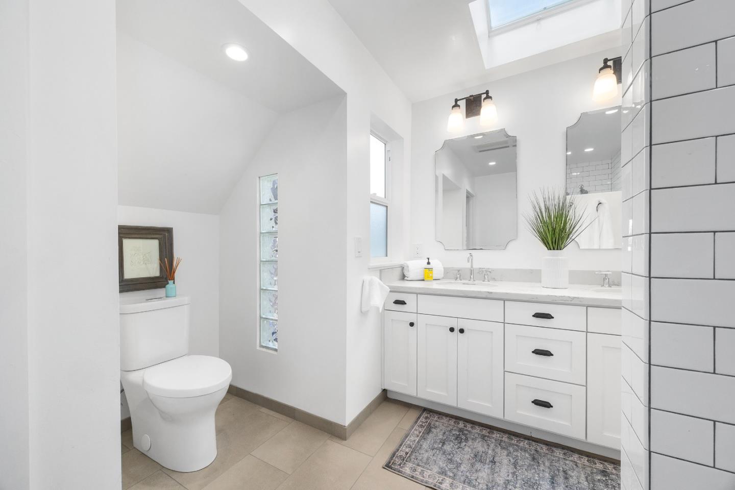 Detail Gallery Image 19 of 43 For 900 35th Ave, Santa Cruz,  CA 95062 - 3 Beds | 1/1 Baths