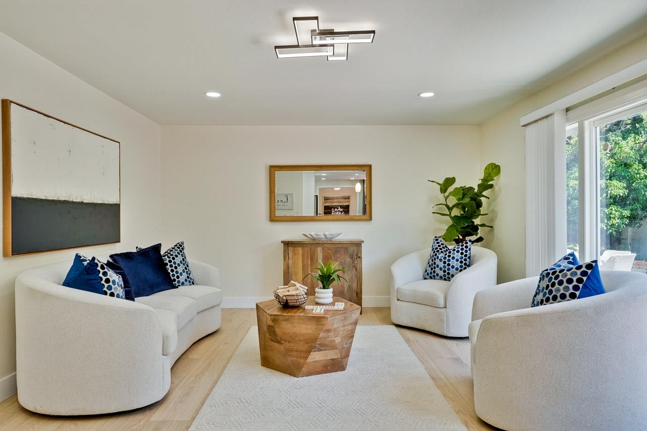 Detail Gallery Image 22 of 58 For 1464 Jamestown Dr, Cupertino,  CA 95014 - 6 Beds | 3 Baths