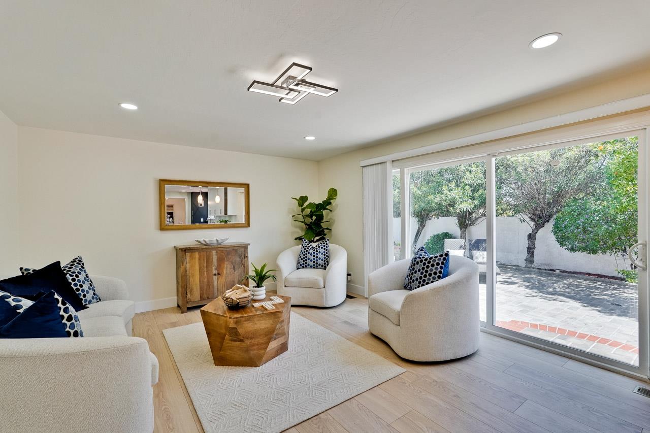 Detail Gallery Image 23 of 58 For 1464 Jamestown Dr, Cupertino,  CA 95014 - 6 Beds | 3 Baths