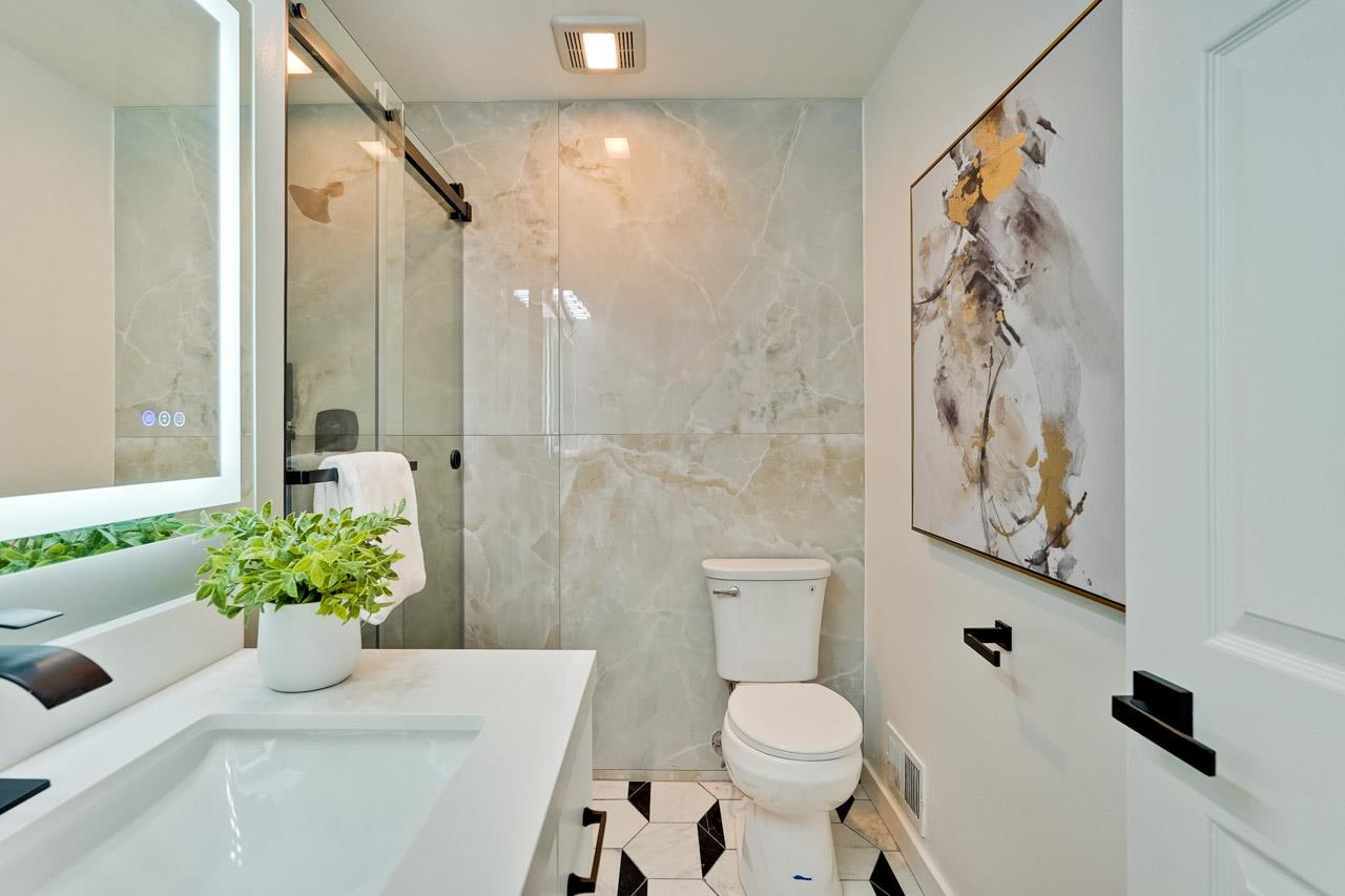 Detail Gallery Image 27 of 58 For 1464 Jamestown Dr, Cupertino,  CA 95014 - 6 Beds | 3 Baths