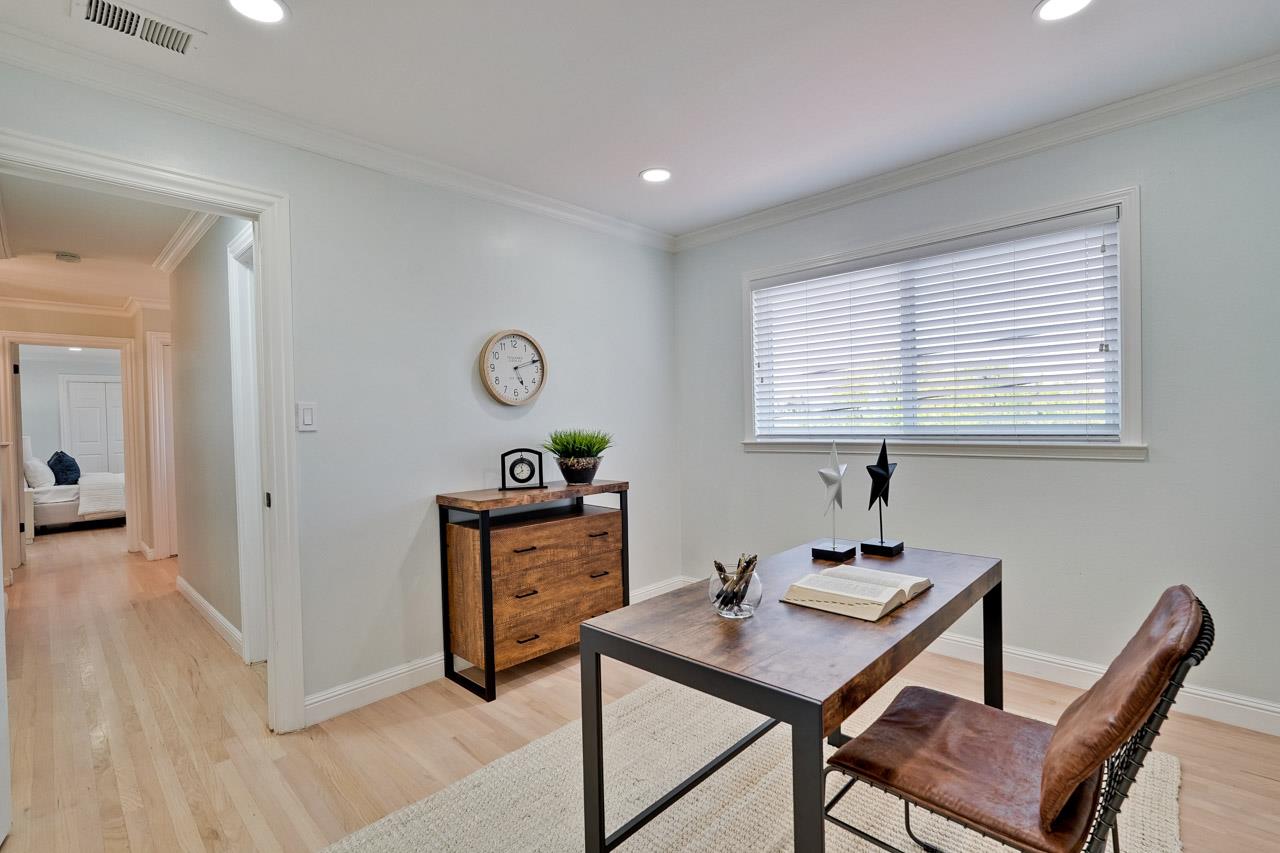 Detail Gallery Image 38 of 58 For 1464 Jamestown Dr, Cupertino,  CA 95014 - 6 Beds | 3 Baths