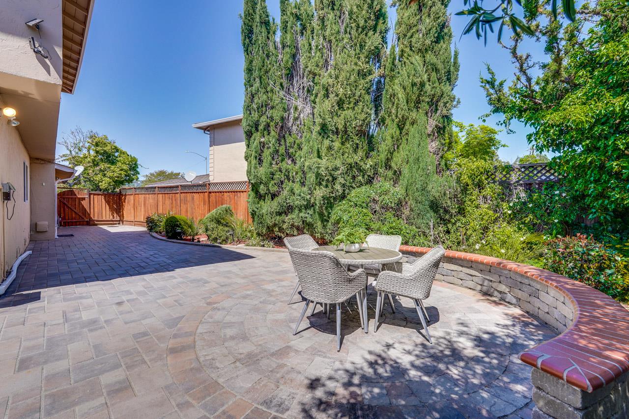 Detail Gallery Image 52 of 58 For 1464 Jamestown Dr, Cupertino,  CA 95014 - 6 Beds | 3 Baths