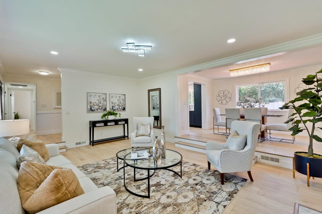 Detail Gallery Image 7 of 58 For 1464 Jamestown Dr, Cupertino,  CA 95014 - 6 Beds | 3 Baths