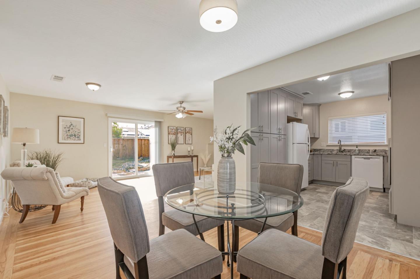 Detail Gallery Image 9 of 42 For 730 Live Oak Way, San Jose,  CA 95129 - 3 Beds | 2 Baths