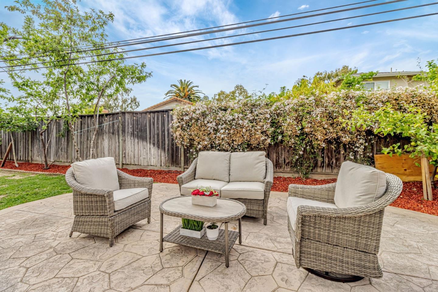 Detail Gallery Image 27 of 36 For 2739 Lucena Dr, San Jose,  CA 95132 - 3 Beds | 2 Baths