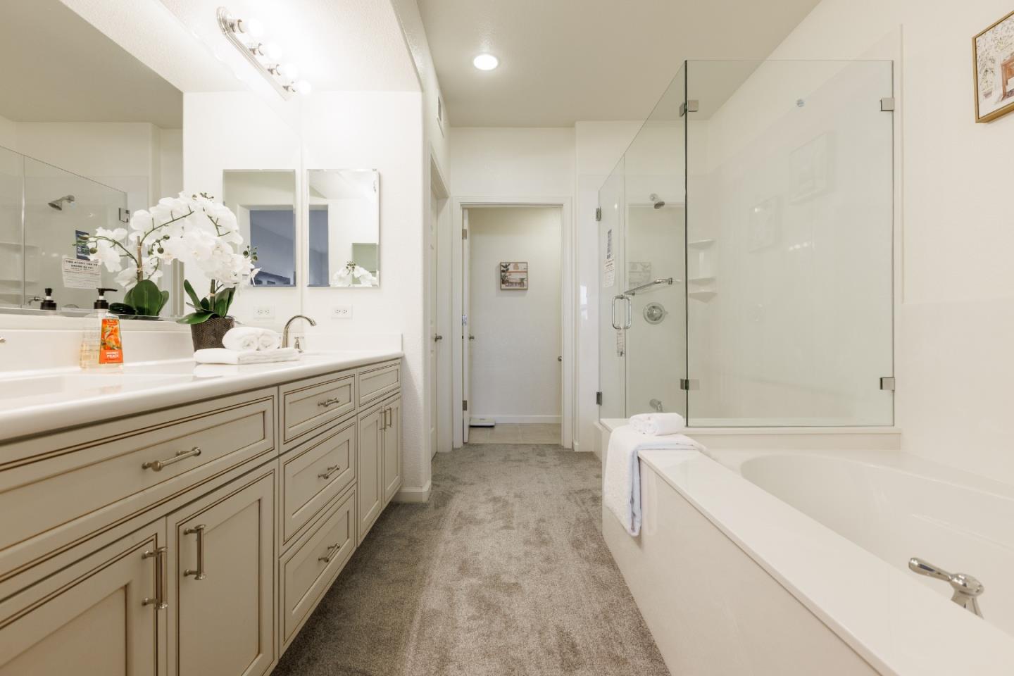 Detail Gallery Image 12 of 26 For 700 S Abel St #204,  Milpitas,  CA 95035 - 2 Beds | 2 Baths