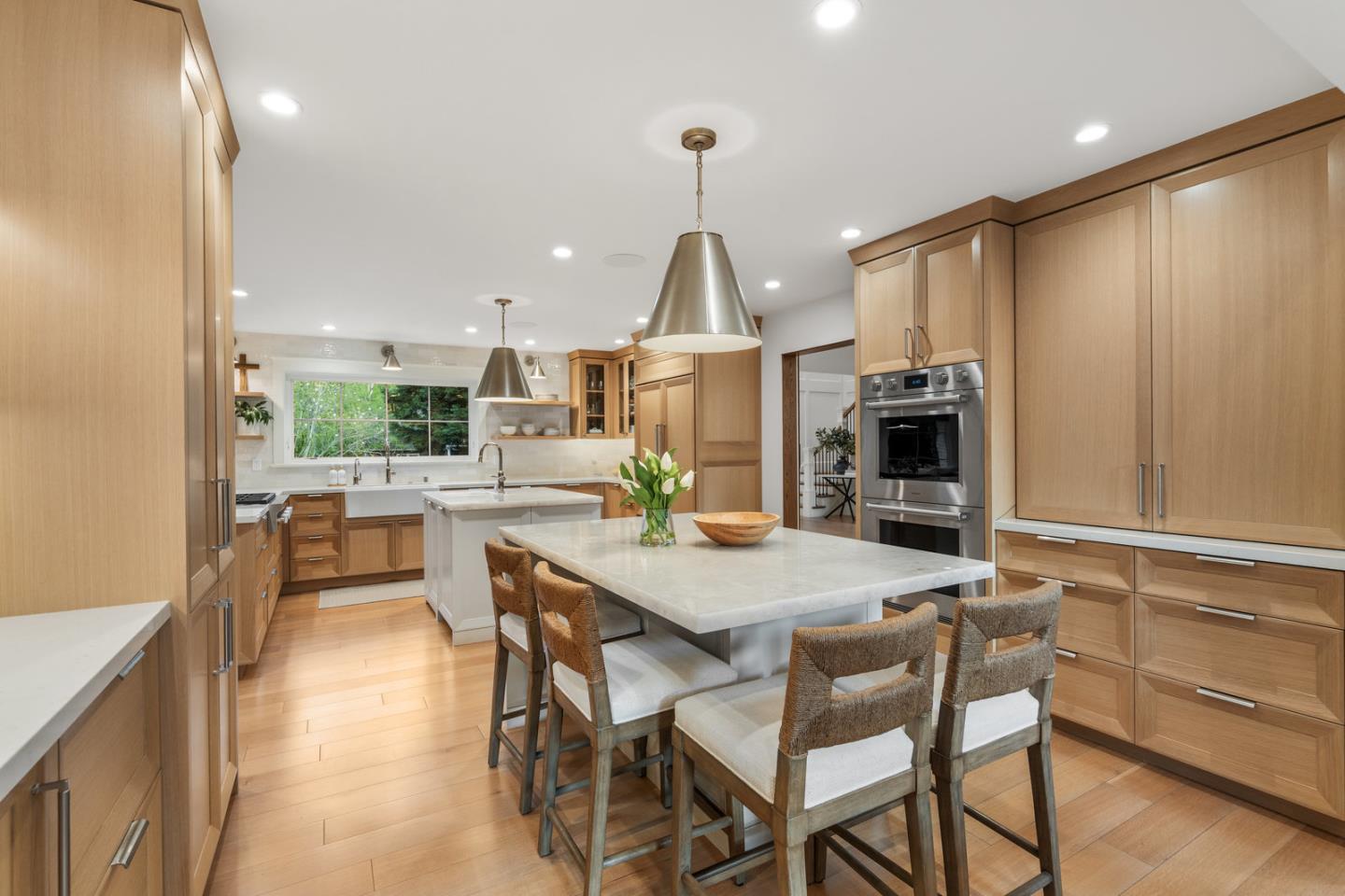 Detail Gallery Image 11 of 32 For 11991 Murietta Ln, Los Altos Hills,  CA 94022 - 5 Beds | 5/1 Baths