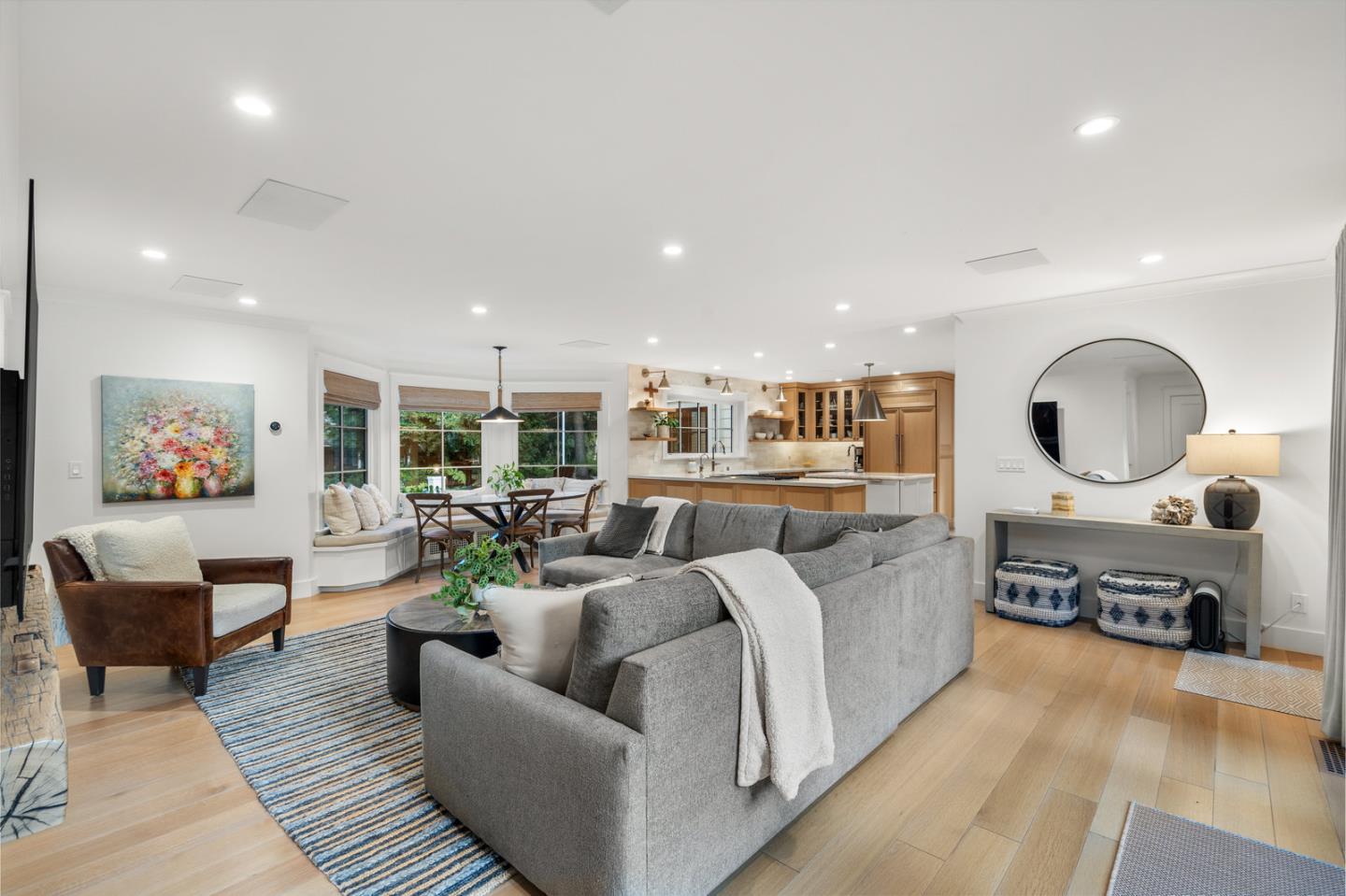 Detail Gallery Image 17 of 32 For 11991 Murietta Ln, Los Altos Hills,  CA 94022 - 5 Beds | 5/1 Baths