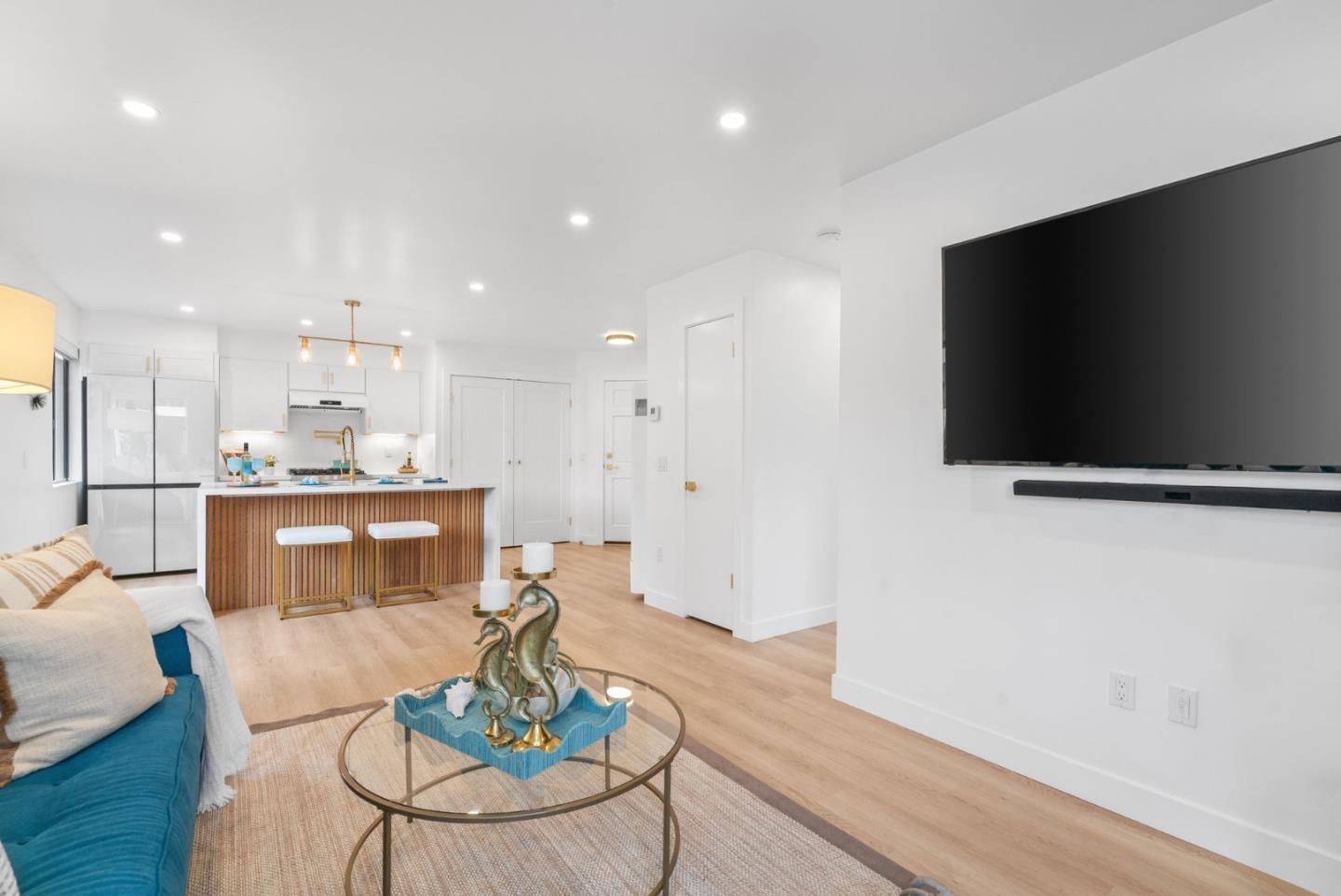 Detail Gallery Image 8 of 29 For 40 Seacliff Dr, Seacliff,  CA 95003 - 2 Beds | 1 Baths