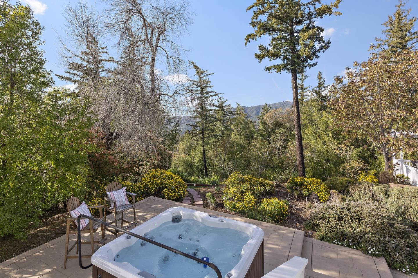 Detail Gallery Image 43 of 68 For 24865 Skyland Rd, Los Gatos,  CA 95033 - 4 Beds | 3 Baths