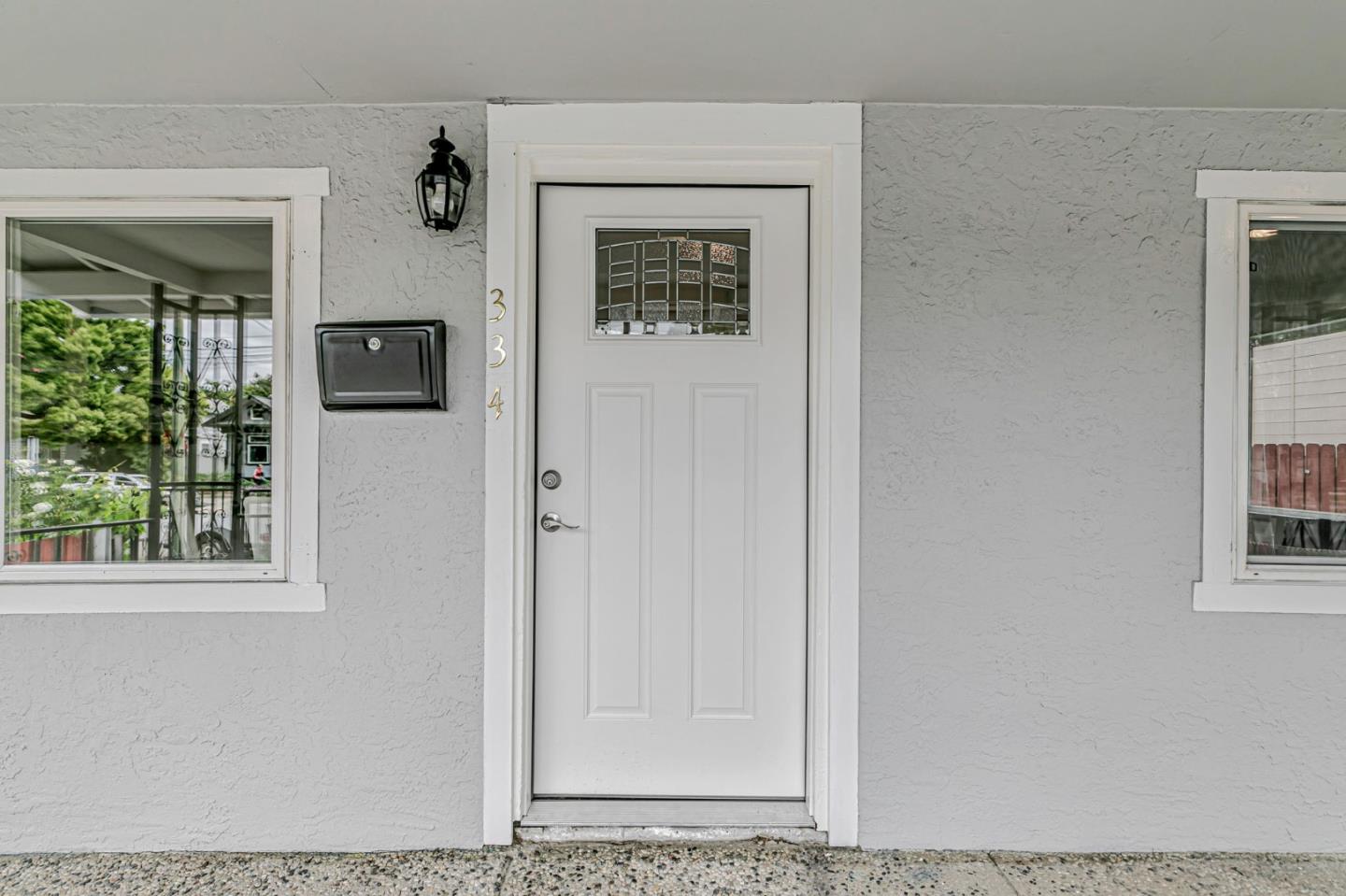 Detail Gallery Image 3 of 26 For 334 N 15th St, San Jose,  CA 95112 - 4 Beds | 2/1 Baths