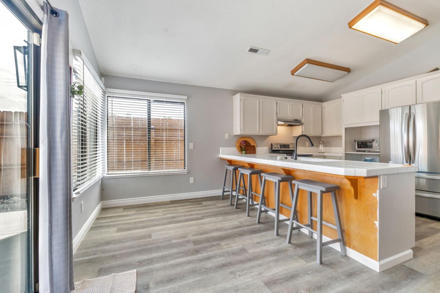 Detail Gallery Image 11 of 33 For 5101 Danforth Cir, Salida,  CA 95368 - 4 Beds | 2 Baths