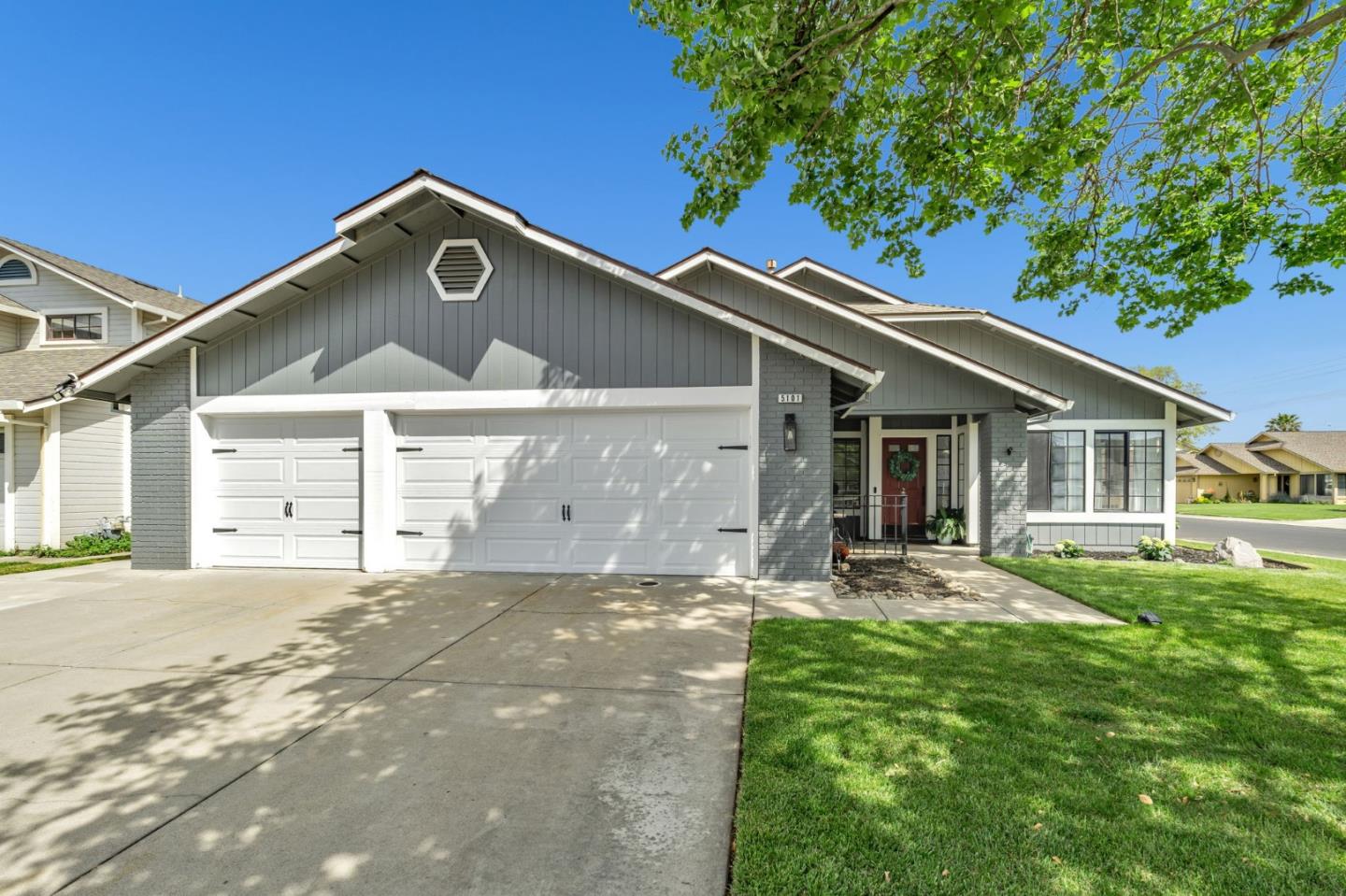 Detail Gallery Image 2 of 33 For 5101 Danforth Cir, Salida,  CA 95368 - 4 Beds | 2 Baths