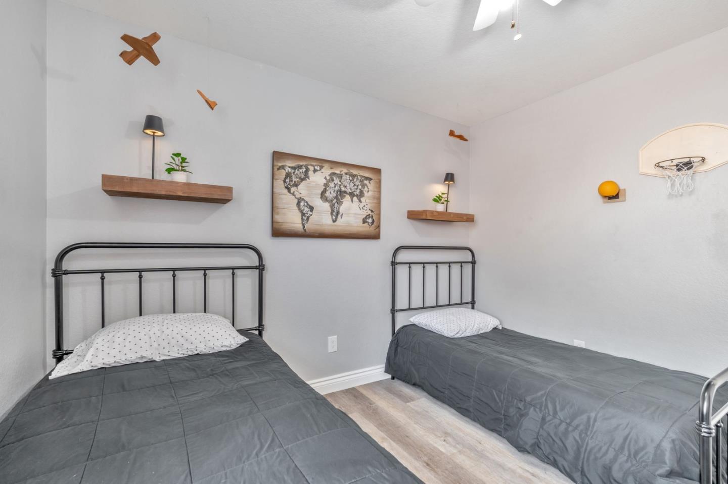 Detail Gallery Image 23 of 33 For 5101 Danforth Cir, Salida,  CA 95368 - 4 Beds | 2 Baths