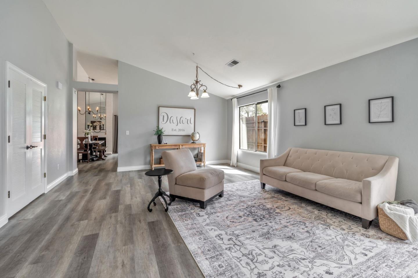Detail Gallery Image 8 of 33 For 5101 Danforth Cir, Salida,  CA 95368 - 4 Beds | 2 Baths