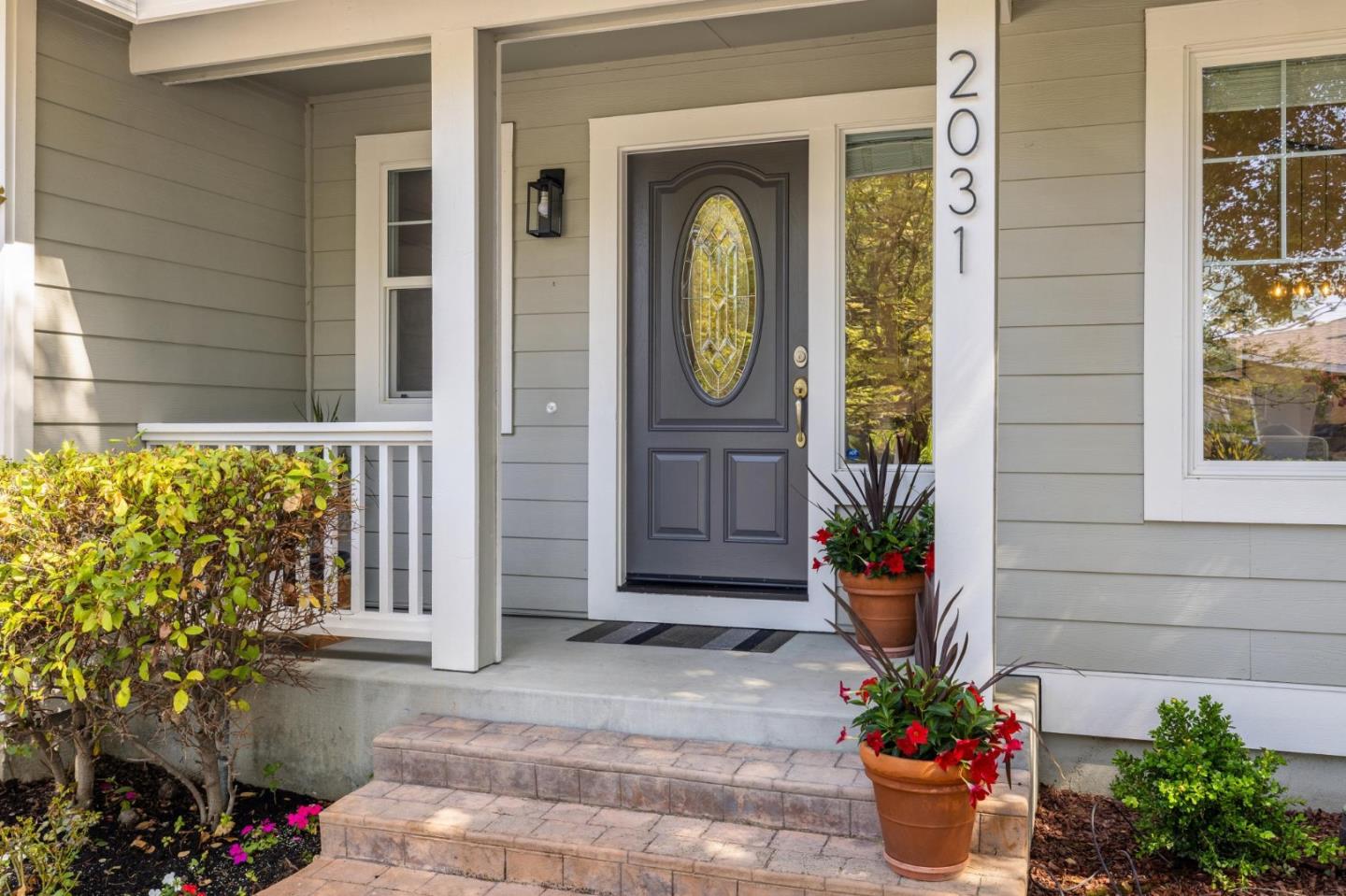 Detail Gallery Image 3 of 48 For 2031 Farndon Ave, Los Altos,  CA 94024 - 4 Beds | 2/1 Baths